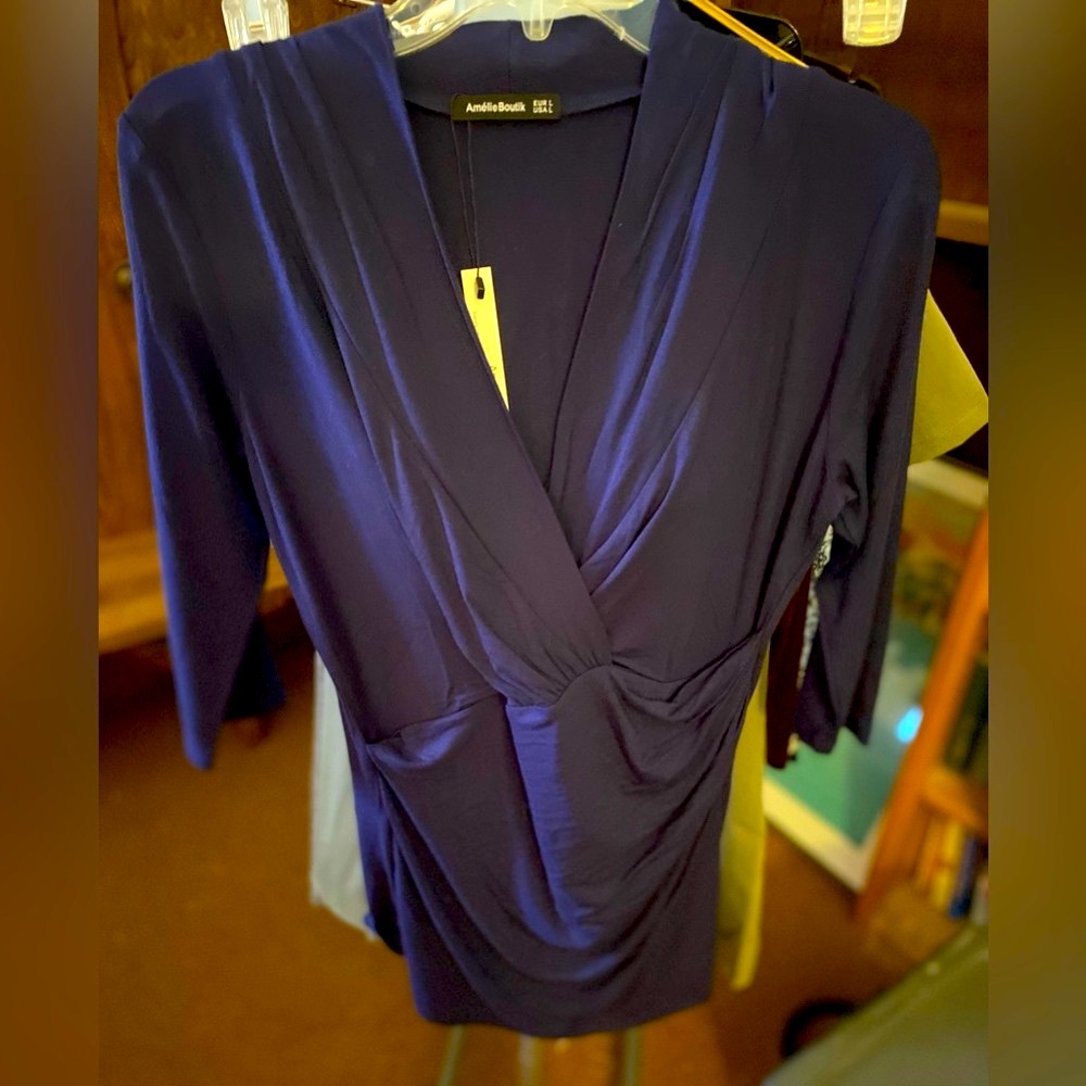 Pretty Emily boutique soft rayon 1/2-sleeve top! Navy blue size large:br…